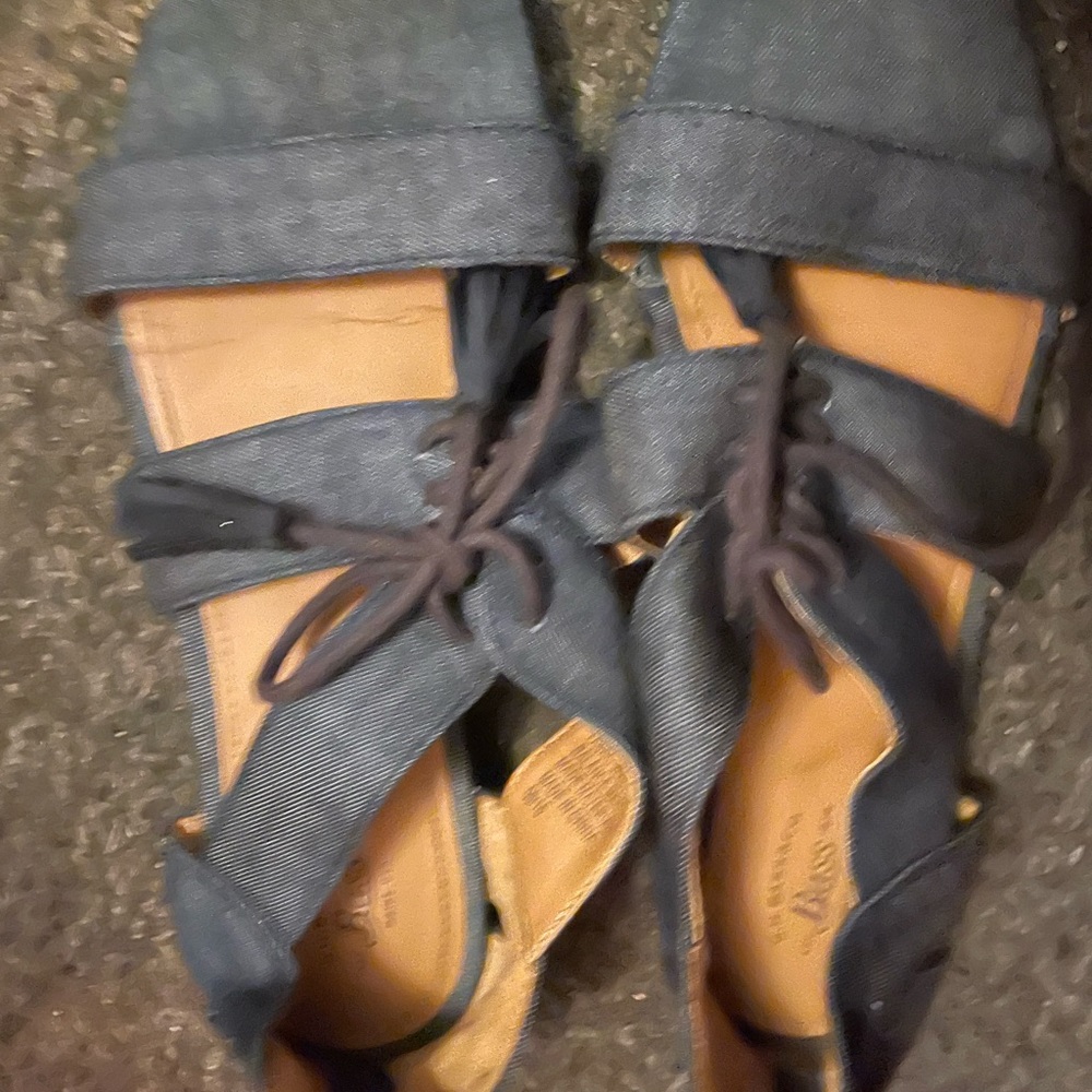 Blue Jean flat Sandles size 7